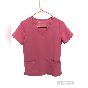 Figs Casma Three-Pocket Scrub Top CHALK PINK xxs
